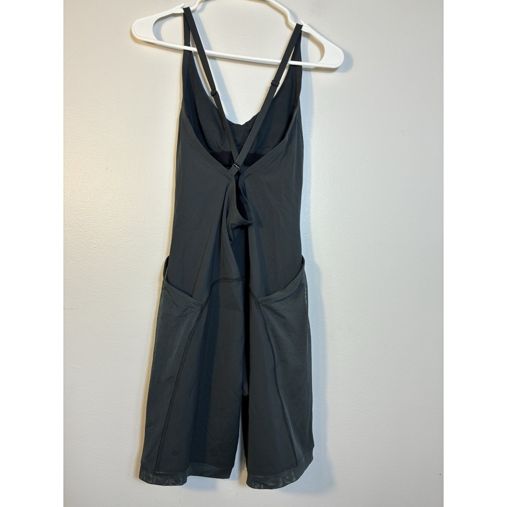 Lululemon Lab Kasta One Piece Romper With Pockets Gray Sz 6 Athletic 9" Inseam - Picture 4 of 8